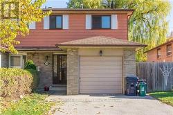 118 SEXTON CRESCENT  Toronto, ON M2H 2L6