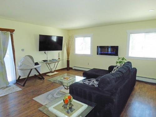 240 Walker Street, Beardmore, ON 