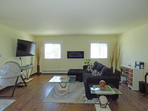 240 Walker Street, Beardmore, ON 