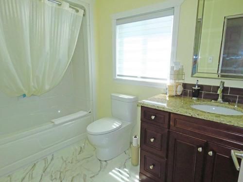 240 Walker Street, Beardmore, ON 