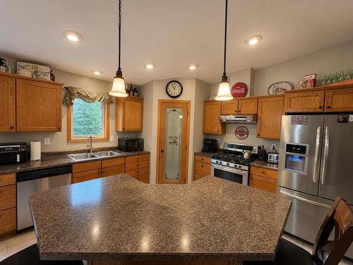 425 Emo Road, Emo, ON 