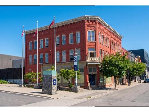 38-42 Cumberland, Thunder Bay, ON 