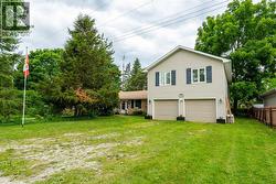3590 Point View DRIVE Plympton-Wyoming, ON N0N 1J6