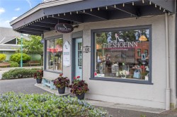 102 Second Ave WEST Qualicum Beach, BC V9K 1S7