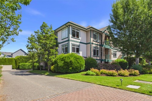#201-2318 James White Blvd  Sidney, BC V8L 1Z6