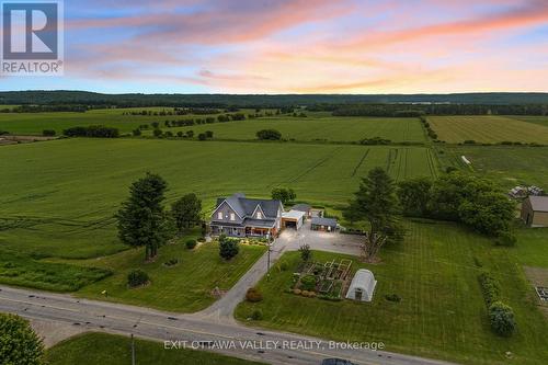 1922 KERR LINE ROAD  Whitewater Region, ON K0J 1V0