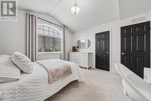 20 Degrow Crescent, Hamilton, ON 