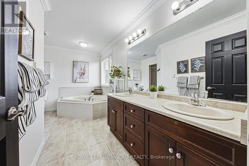 20 Degrow Crescent, Hamilton, ON 