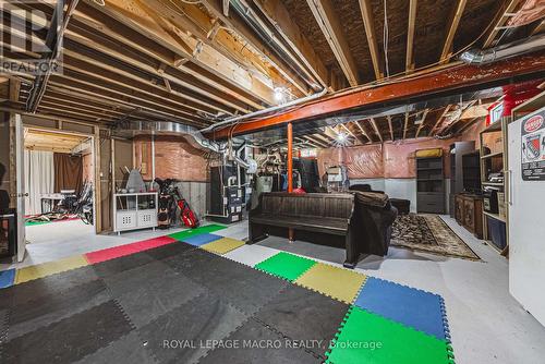 20 Degrow Crescent, Hamilton, ON 
