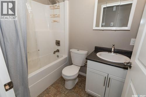 111 4Th Avenue, Coleville, SK - Indoor Photo Showing Bathroom