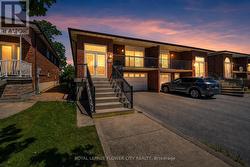148 DOLORES ROAD  Toronto, ON M3L 2K8