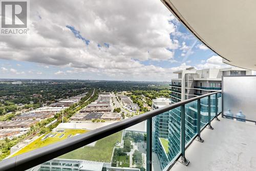 2703 - 7171 Yonge Street, Markham, ON 