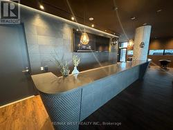 Bar - 