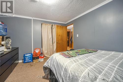 28 Lampman Crescent, Thorold, ON 