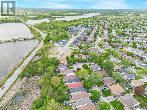 28 Lampman Crescent, Thorold, ON 