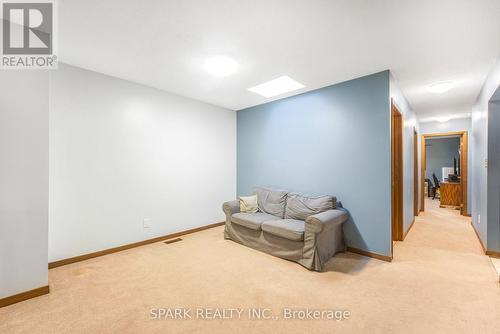 28 Lampman Crescent, Thorold, ON 