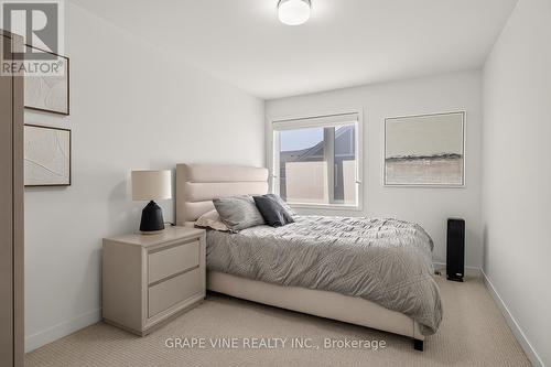 369 Olivenite Private, Ottawa, ON - Indoor Photo Showing Bedroom