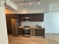 3206 - 28 WELLESLEY STREET E  Toronto, ON M4Y 0C4