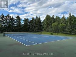 Tennis court - 
