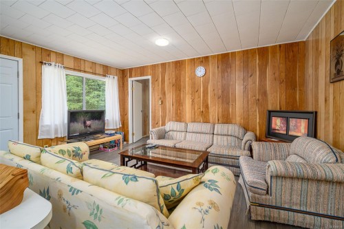 706 Delta Dr, Sayward, BC 