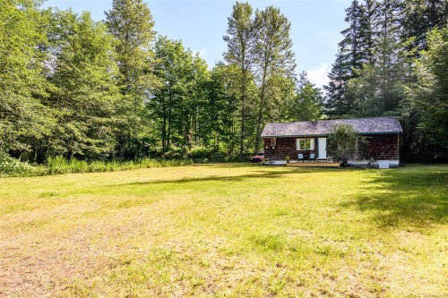 706 Delta Dr, Sayward, BC 