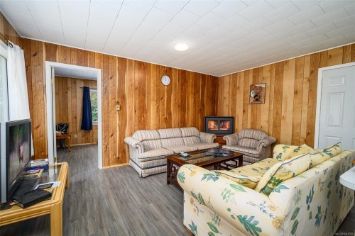 706 Delta Dr, Sayward, BC 