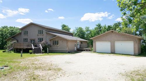387 &-385 Earl Grey Rd, Winnipeg, MB 