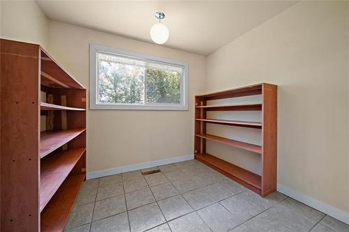 387 &-385 Earl Grey Rd, Winnipeg, MB 