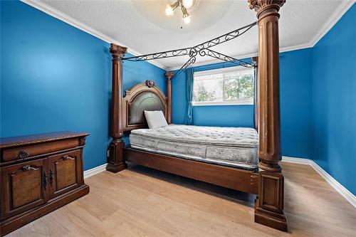 387 &-385 Earl Grey Rd, Winnipeg, MB 