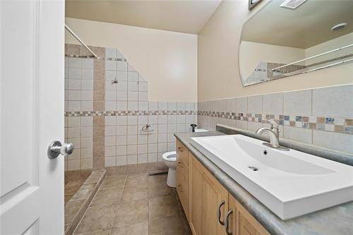 387 &-385 Earl Grey Rd, Winnipeg, MB 