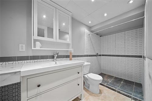 387 &-385 Earl Grey Rd, Winnipeg, MB 