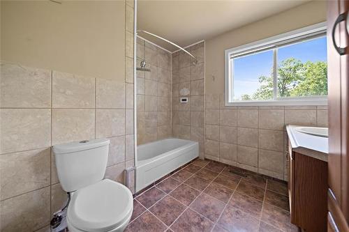 387 &-385 Earl Grey Rd, Winnipeg, MB 