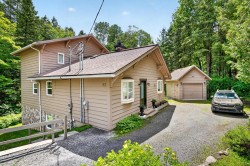 82 Ch. de la Rivière-à-Simon  Saint-Sauveur, QC J0R 1R7