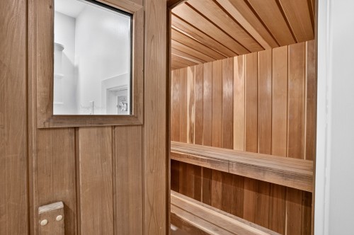 Sauna - 82 Ch. De La Rivière-À-Simon, Saint-Sauveur, QC - Indoor Photo Showing Other Room
