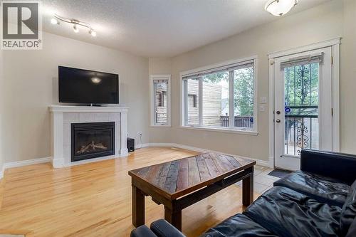 310 8 Avenue Ne, Calgary, AB 