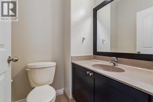 310 8 Avenue Ne, Calgary, AB 
