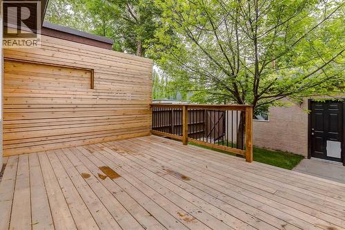 310 8 Avenue Ne, Calgary, AB 