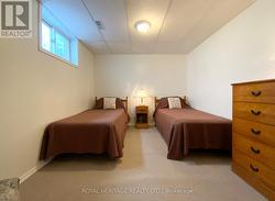 L/L BDRM 3 - 