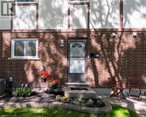 3322 ADDISON Avenue Unit# 10  Niagara Falls, ON L2J 3L1