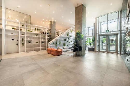 Hall d'entrée/Vestibule - 311-3045 Boul. De L'Assomption, Montréal (Mercier/Hochelaga-Maisonneuve), QC 