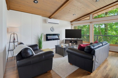 1819 Deborah Dr, Duncan, BC 