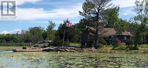 380 2 ISLAND  Georgian Bay (Baxter), ON L0K 1S0