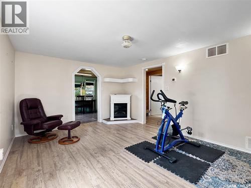 205 4Th Street E, Wilkie, SK 
