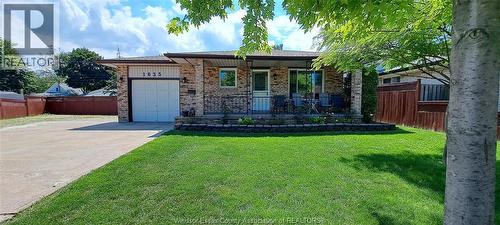 1635 COURTLAND CRESCENT  Windsor, ON N8T 3K5