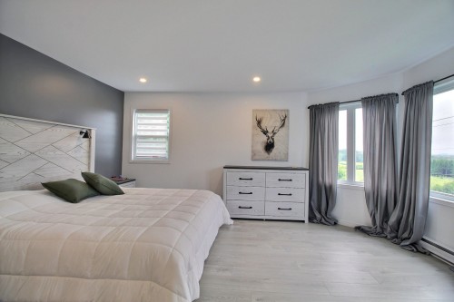 Chambre à coucher principale - 650 Route 108 O., Saint-Éphrem-De-Beauce, QC 