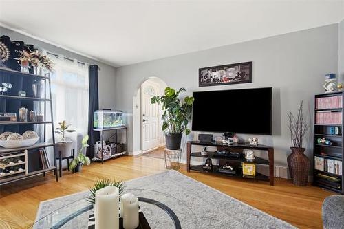 31 Minikada Bay, Winnipeg, MB 