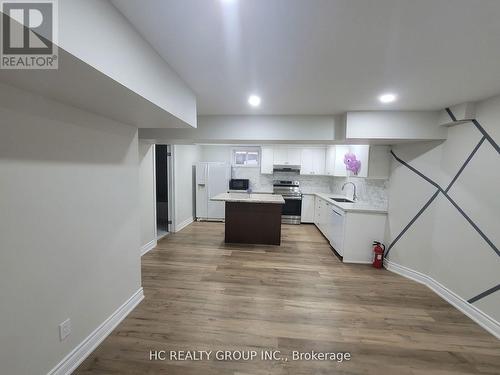 44 DOROTHY BRITTON DRIVE , Markham, Ontario L3S 3G9 5