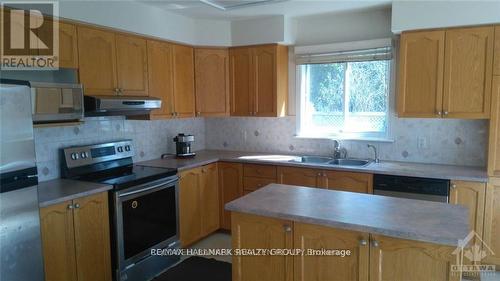 15 Bondar Way, Ottawa, ON 