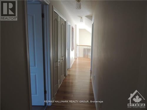 15 Bondar Way, Ottawa, ON 