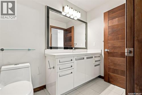 203 1555 Paton Crescent, Saskatoon, SK - Indoor Photo Showing Bathroom